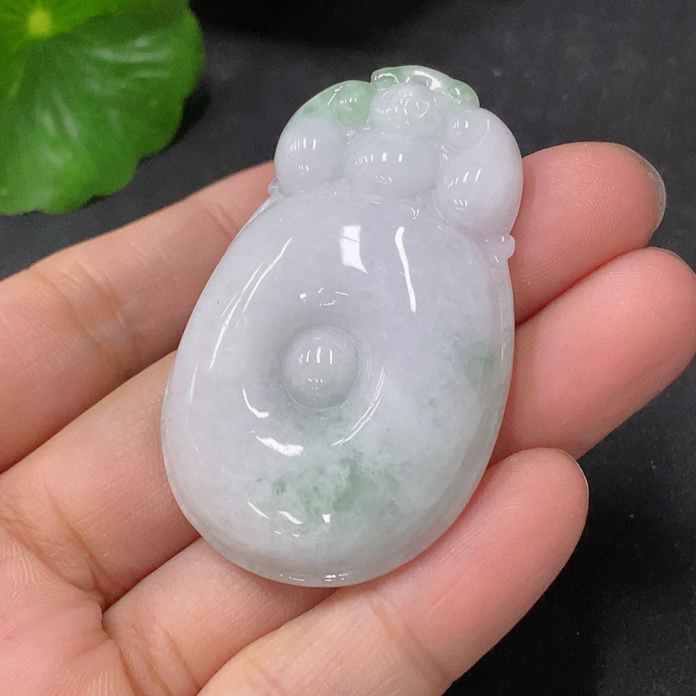 F33887098 Jadeite Pendant Fu Bei, Total Weight Approx. 20.16g