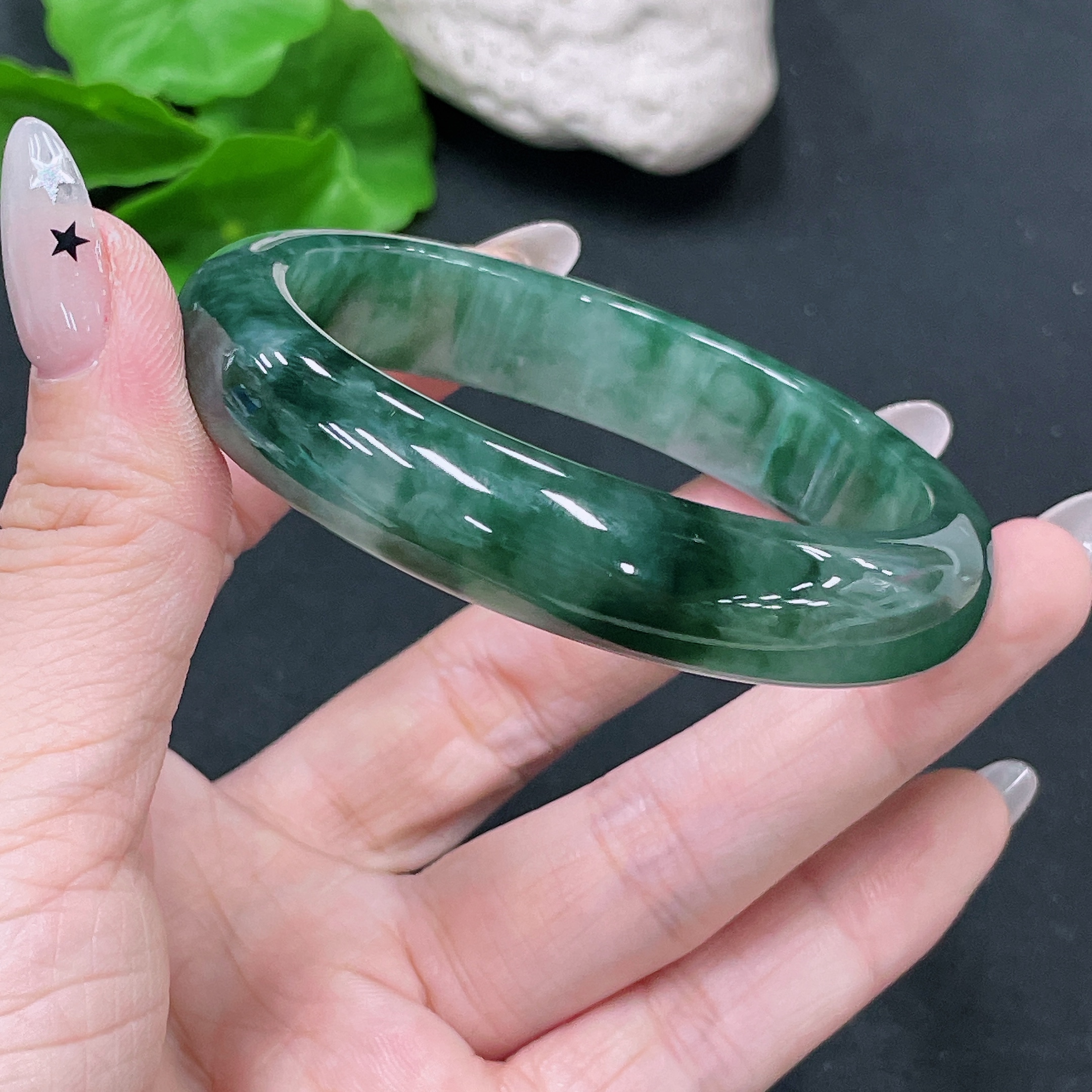 F35104526 Jadeite Round Bangle Size 57.7 Total Weight Approx. 59.13g
