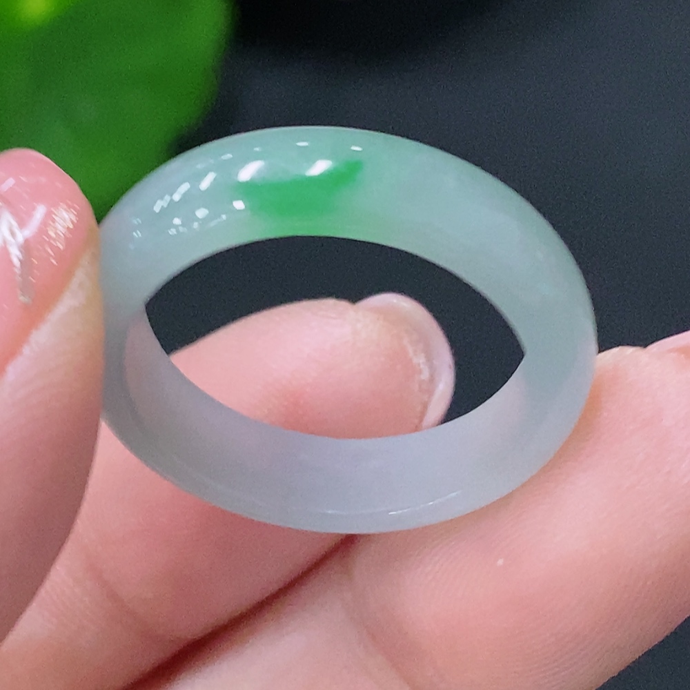 F29320358 Jadeite Ring Size 17 Total Weight Approx. 2.77g