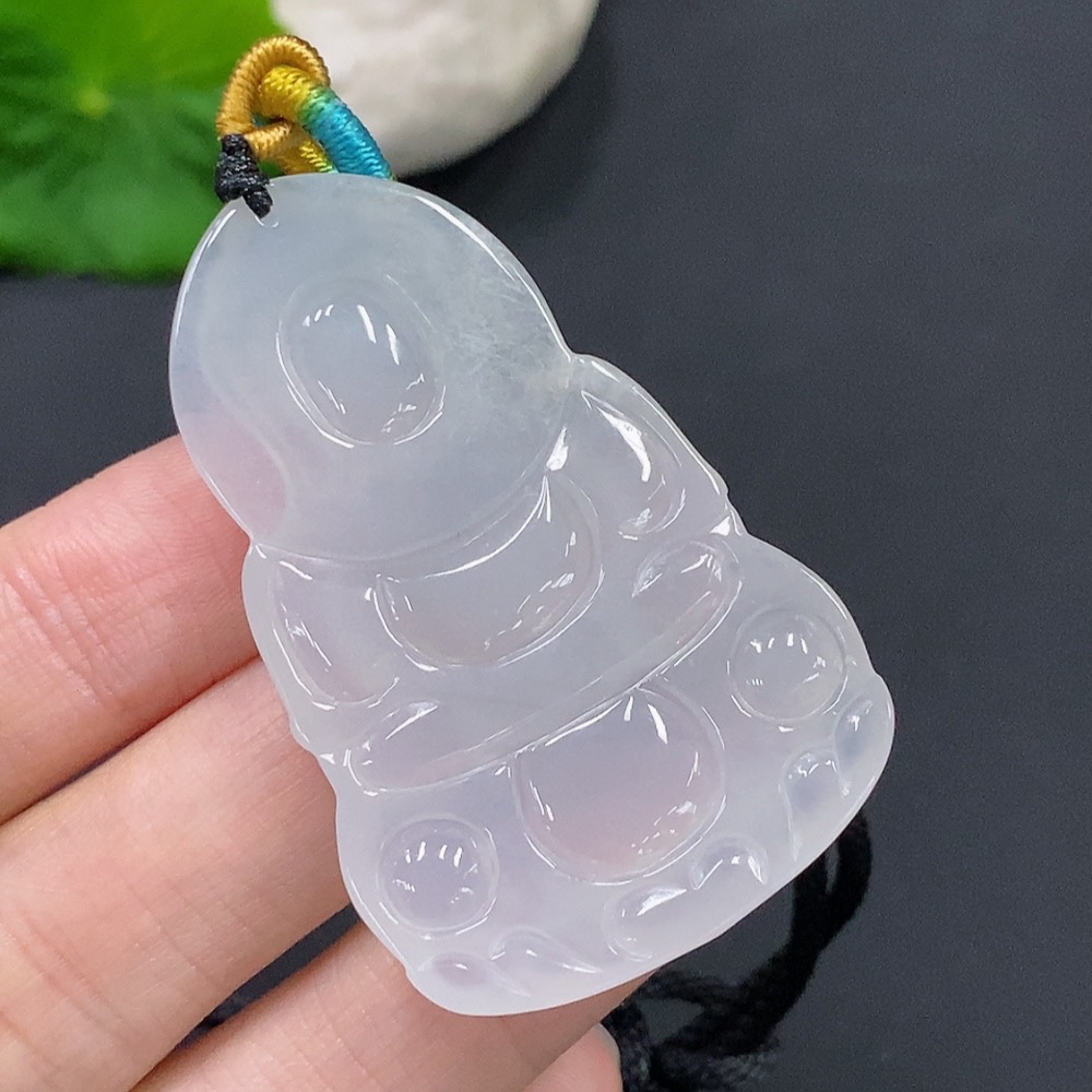 F28295243 Jadeite Guanyin Pendant Total Weight Approx. 18.4g (Including Rope Weight)