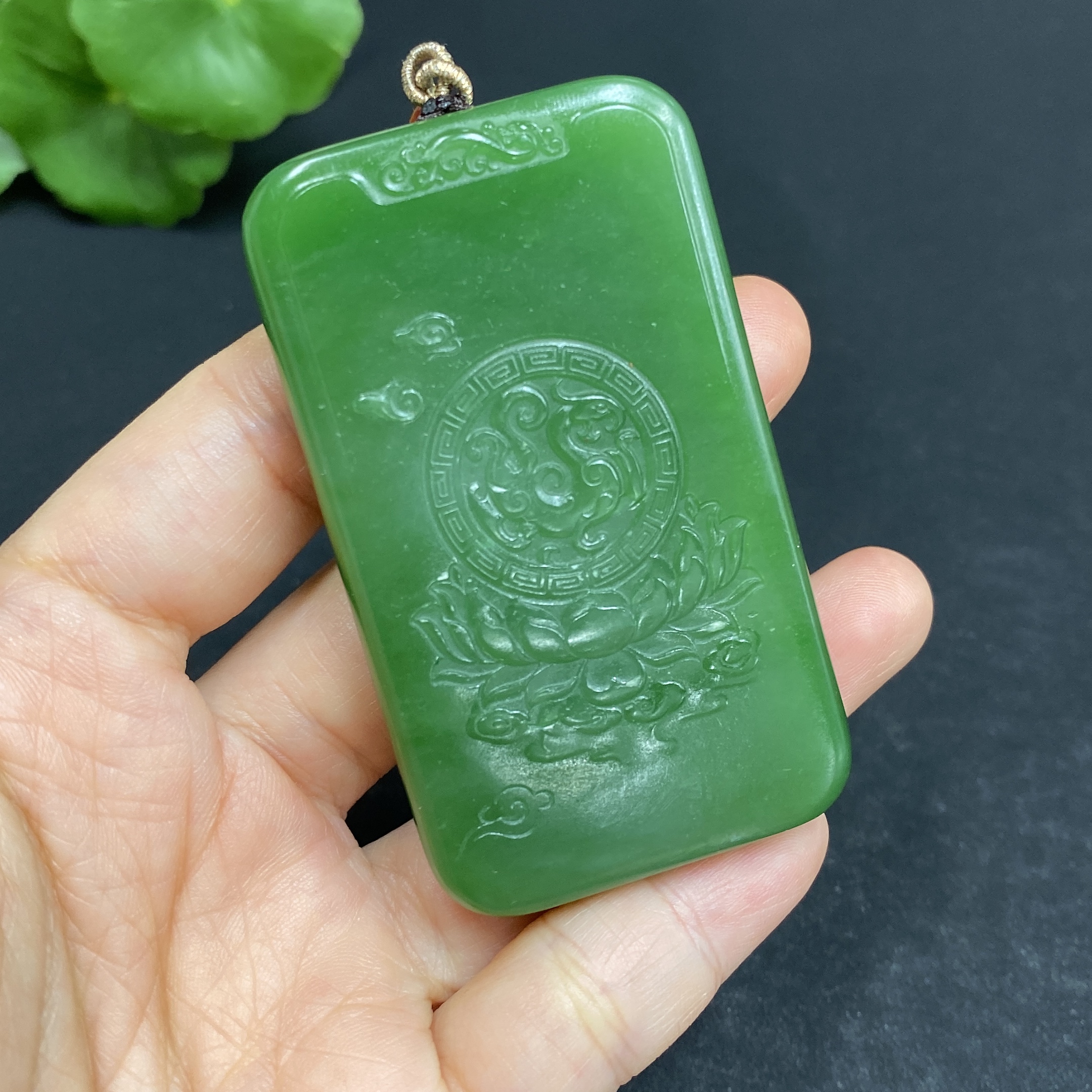 H30468177 Hetian Jade Pendant Guanyin Total Weight (including rope) 73.9g