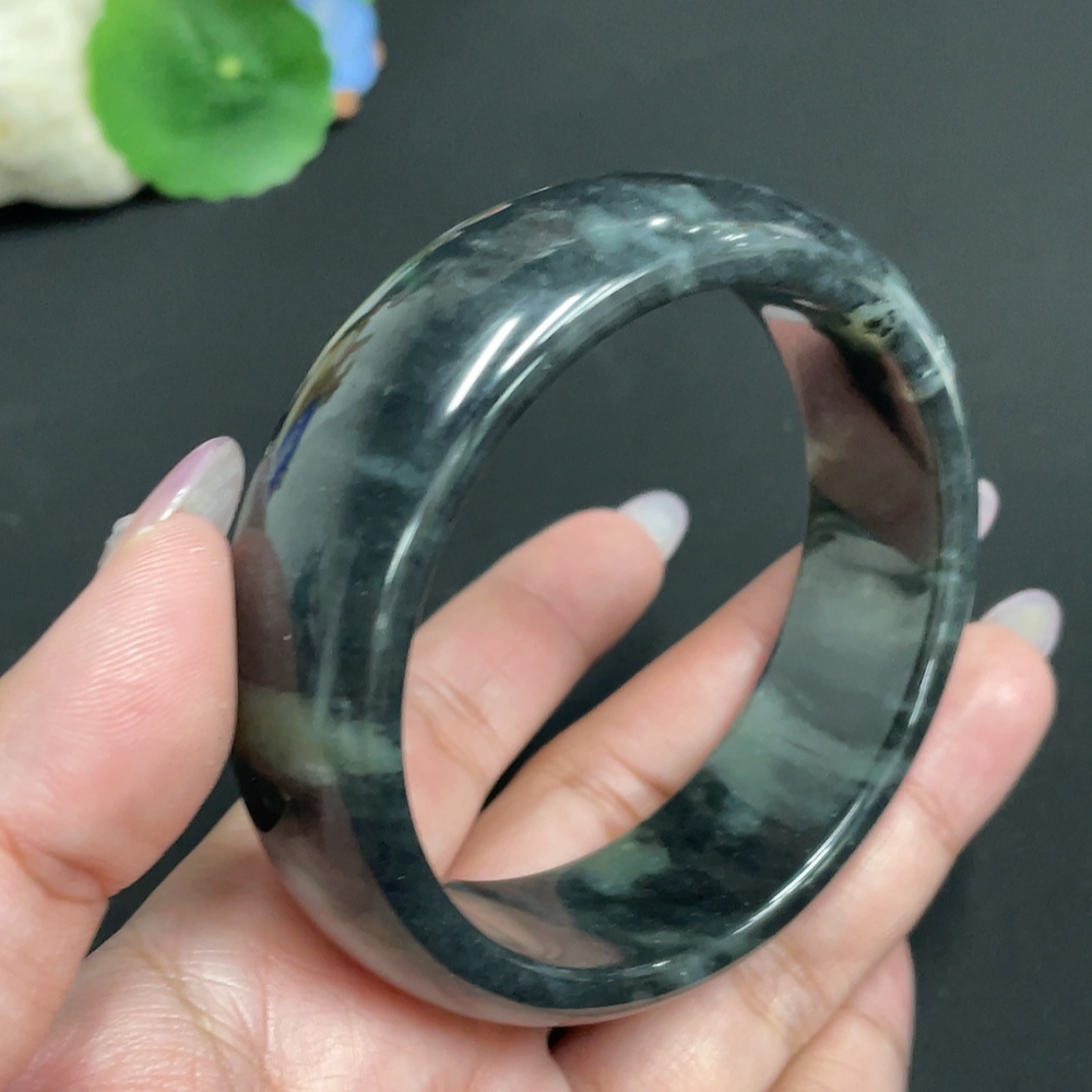 H33901805 Hetian Jade Round Bracelet Size 60.2 Total Weight Approx. 91.6g