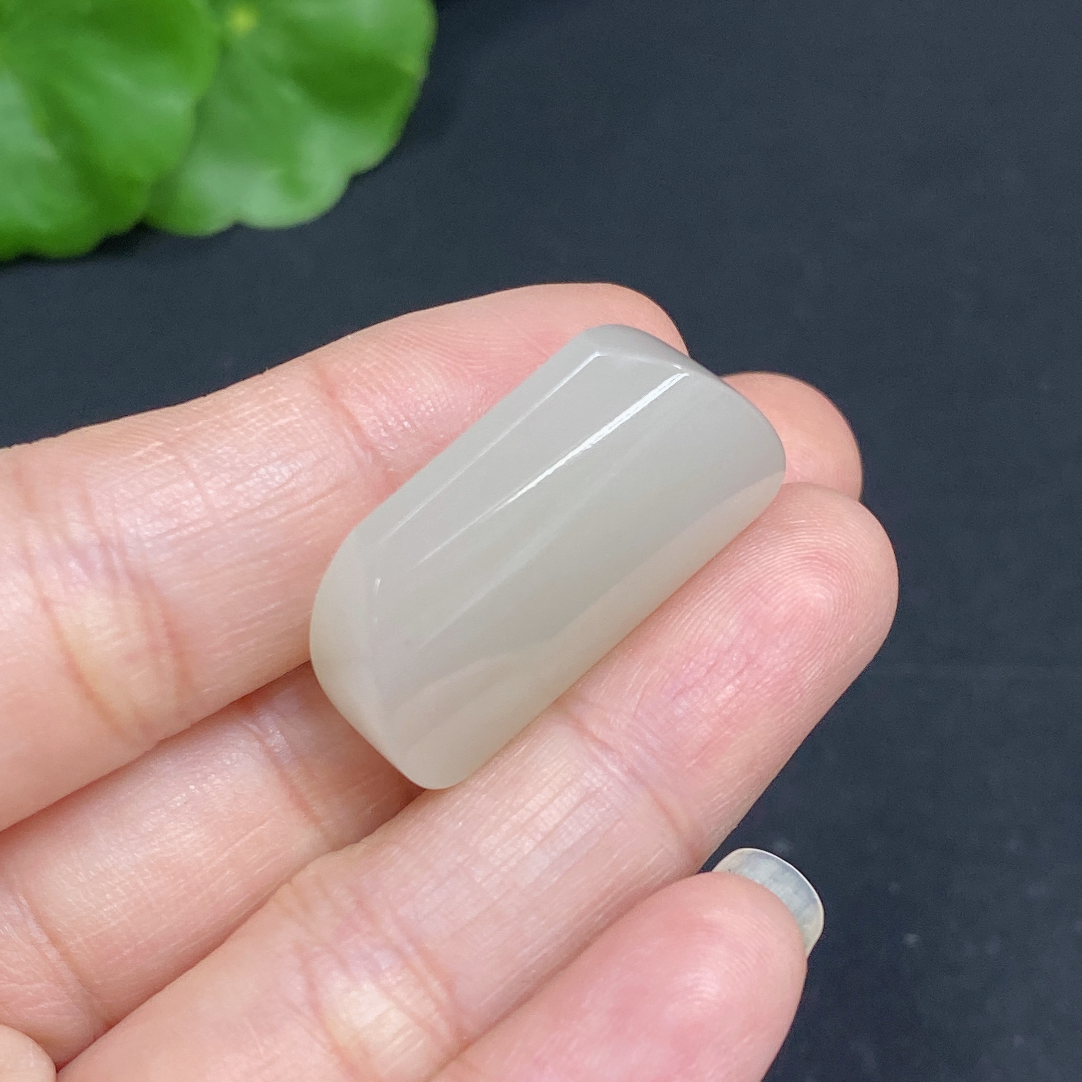 H34014169 Hetian Jade Inlay Piece Total Weight Approx. 7.8g