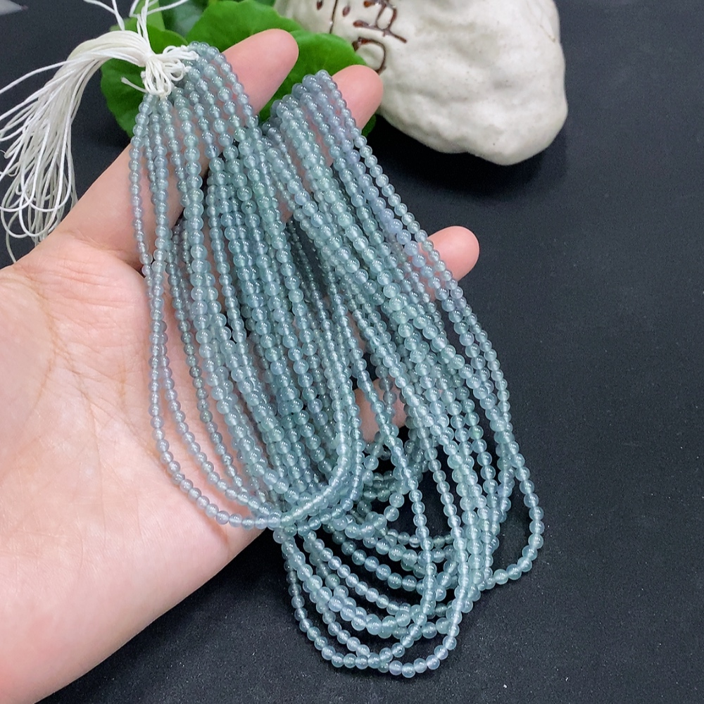 F33856447 A batch of 9 jadeite bead bracelets
