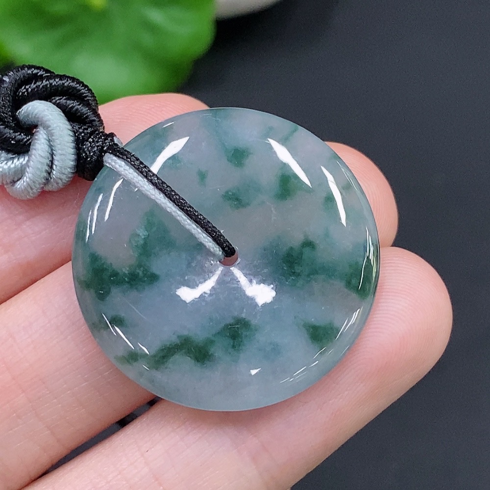 F24776525 Jadeite Peace Knot Total Weight Approx. 9.6g (Including Rope Weight)