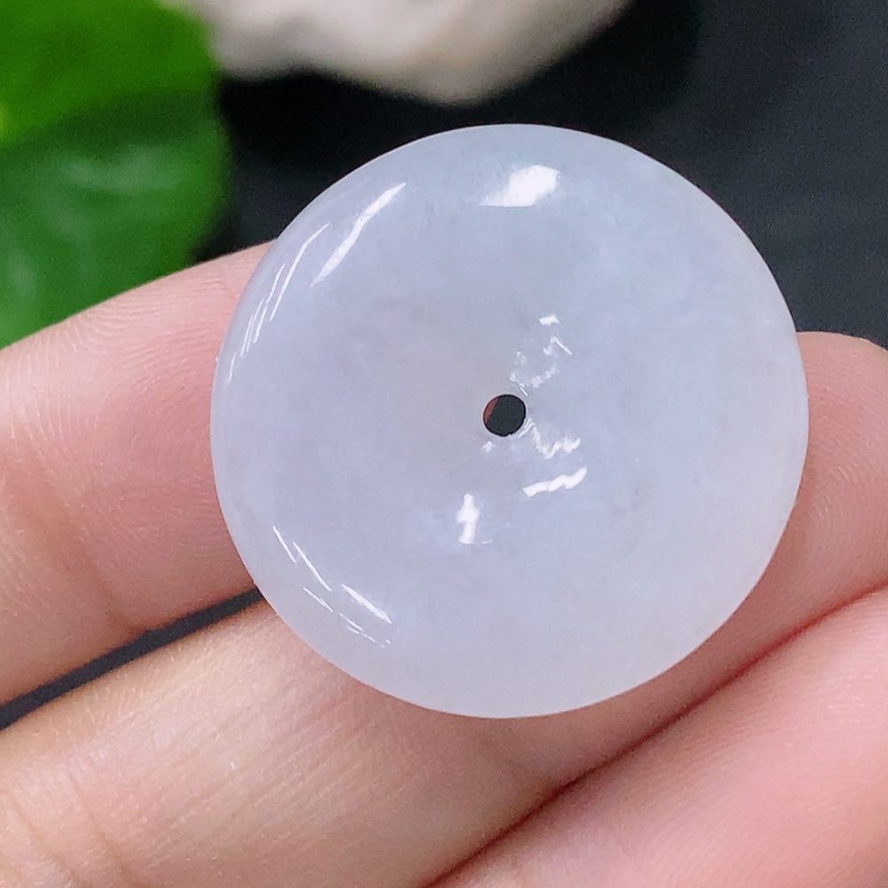 F33887501 Jadeite Pendant Peace Buckle Total Weight Approx. 5.94g