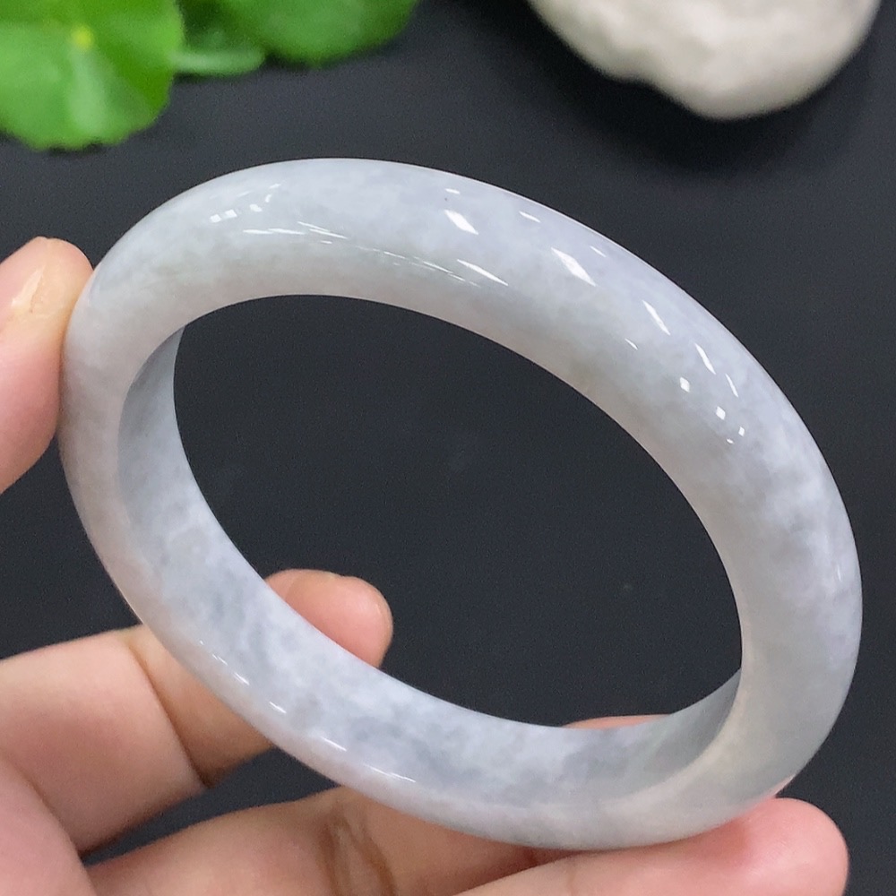 F22483851 Jadeite regular circle bracelet, size 56.5, total weight 50.592g