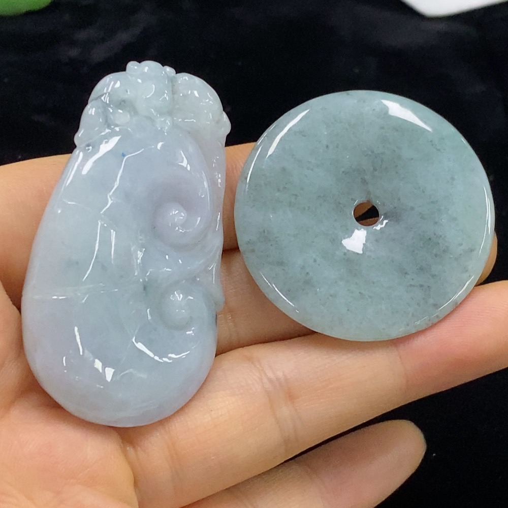 F34948849 Jadeite Pendants Sell as a Lot