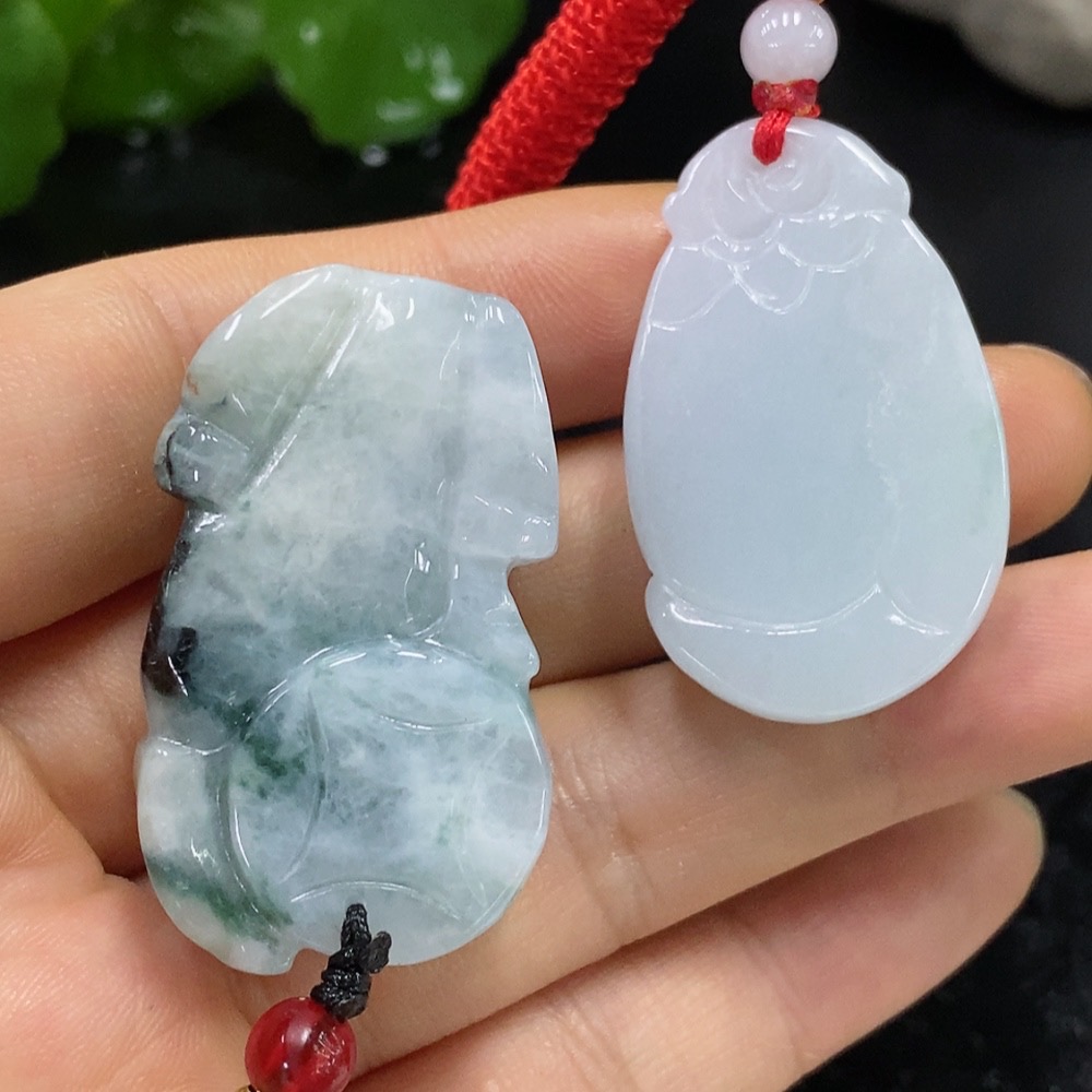 F29334066 Emerald Pendants Bulk Sale