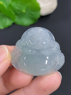 F41933230 翡翠佛公挂件 货品总重量约9.8克
