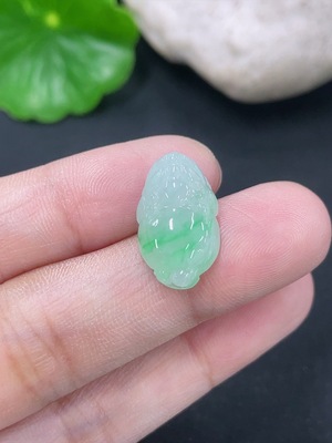 F46566144 翡翠金蟾镶嵌件 货品总重约1.76g