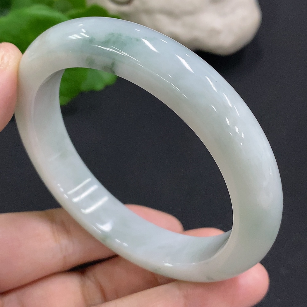 F35157095 Jadeite Round Bangle Size 57.7 Total Weight Approx. 62.4g