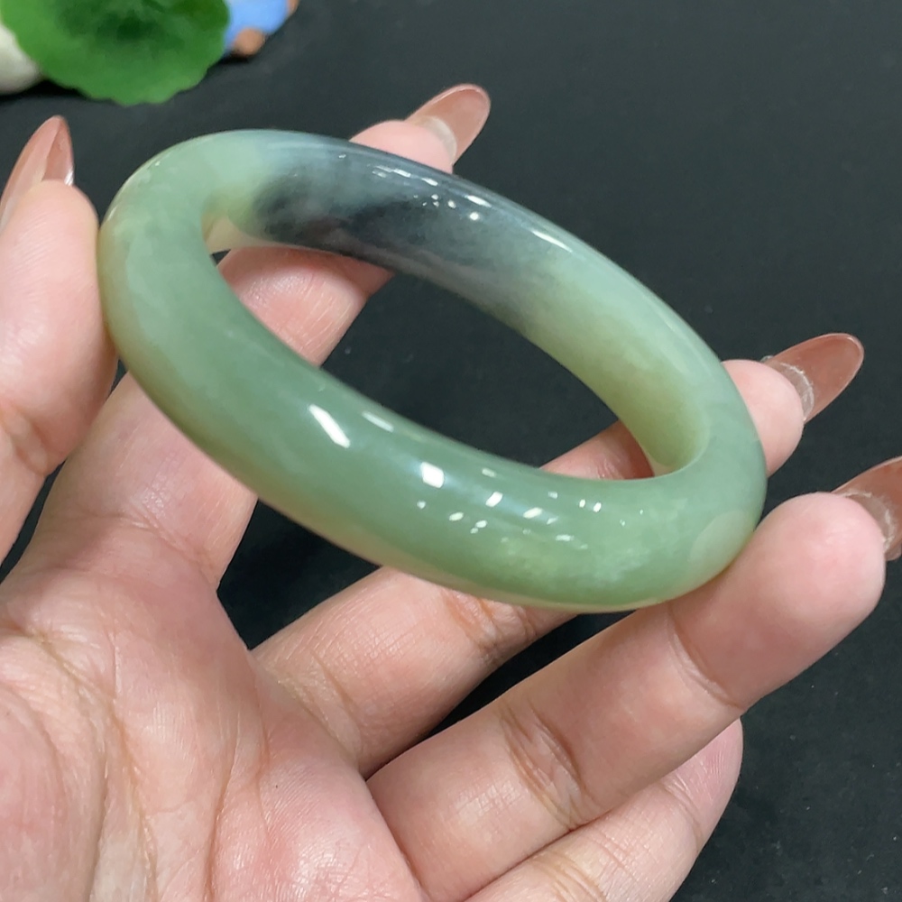 H34055049 Hetian Jade Round Bracelet Size 56.4 Total Weight Approx. 64.3g