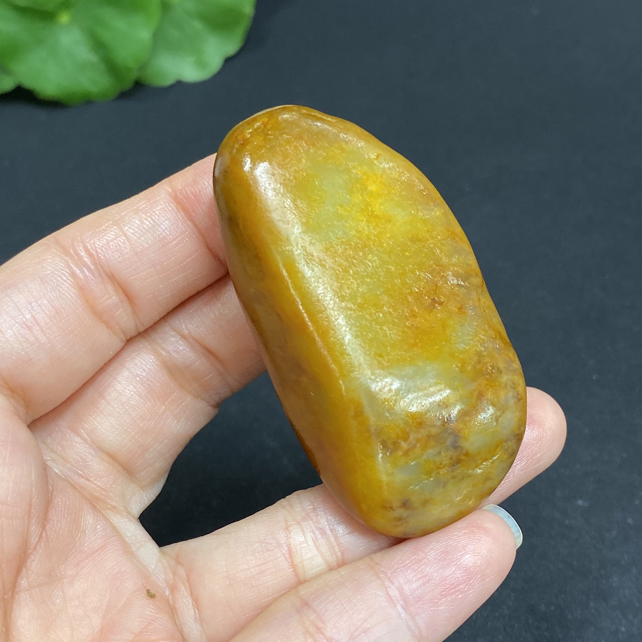H34986801 Hetian Jade Seed Material Pendant - Guanyin - Total Weight Approx. 36.8g - Undetermined Skin Color Cause