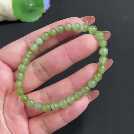 H34074575 Hetian Jade Jasper Bead Bracelet, Approx. 5.9 mm, Total Weight Approx. 10.6g