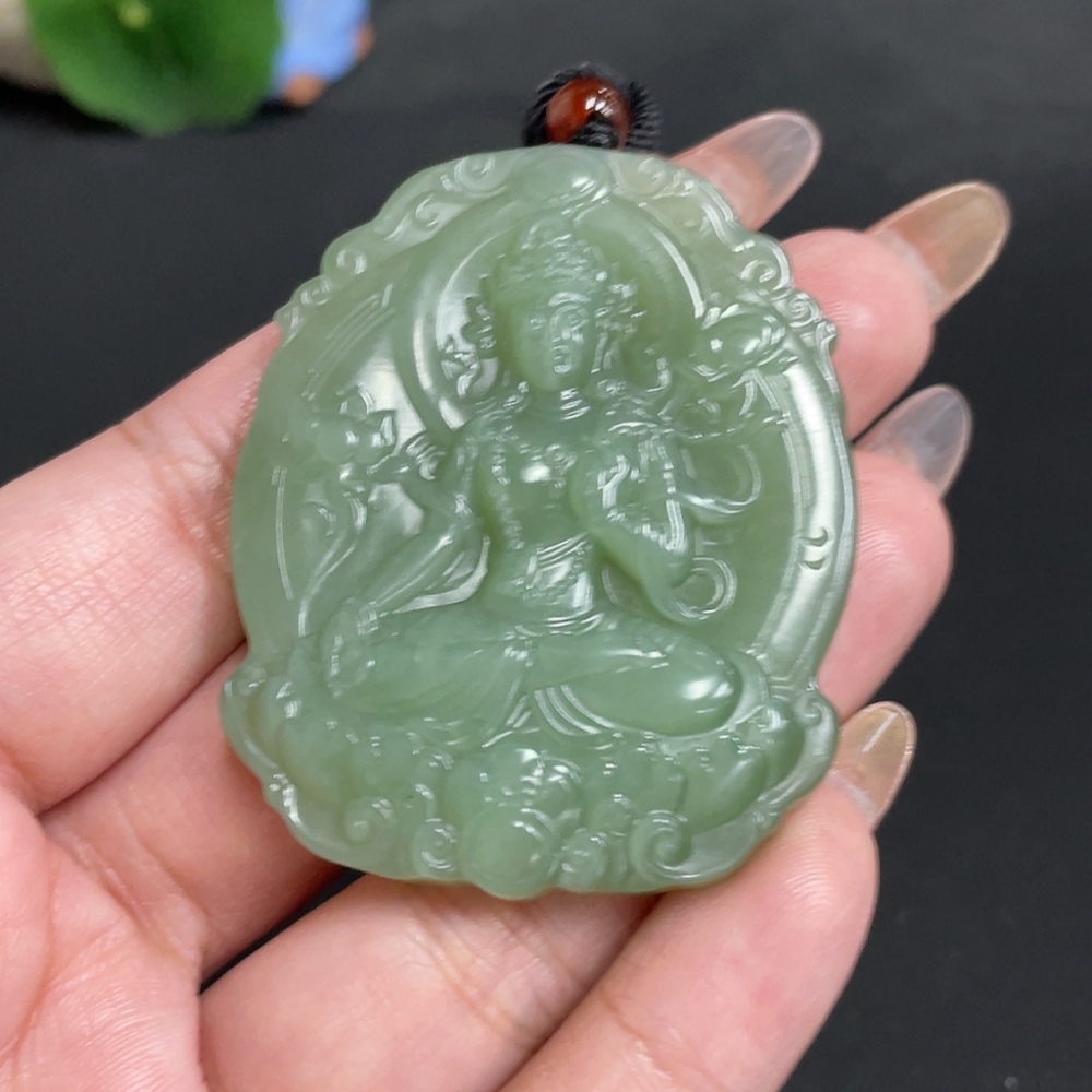 H32736601 Hetian Jade Pendant Guanyin Total Weight (including rope) 34.9g