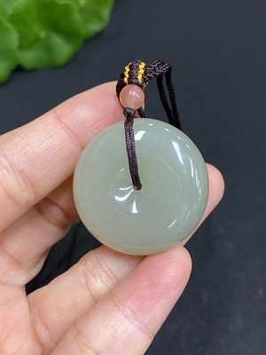 H34037487 Hetian Jade Pendant, Peace Buckle