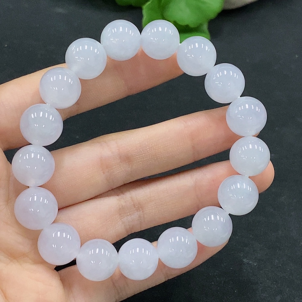 F31605290 Jadeite Bracelet approx. 12mm, total weight approx. 51.76g