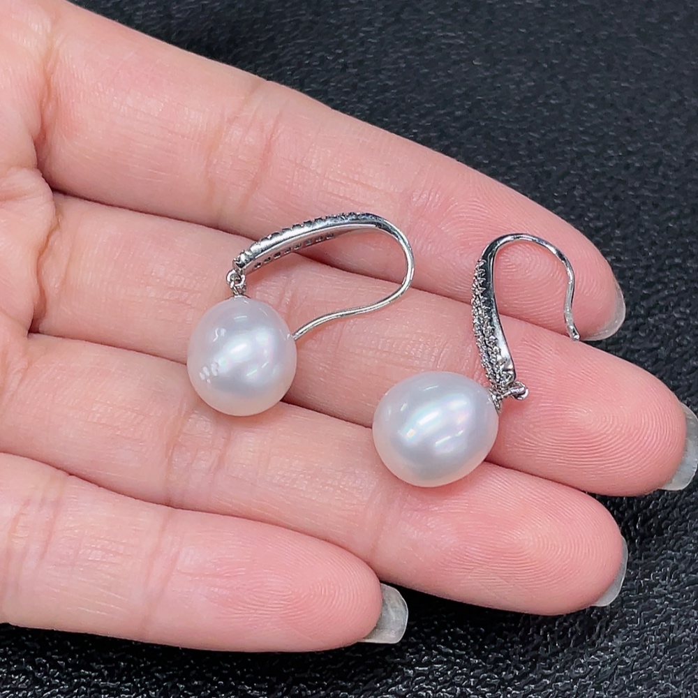 C35092010 Seawater Pearl Earrings Non-Gold Total Weight Approx. 5.42g Size 10.3mm
