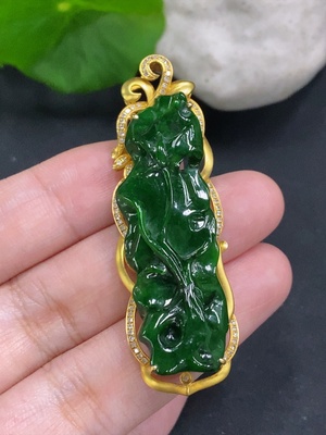 F34023331 Jadeite Inlaid Pendant 18K Gold Total Weight Approx.8.9g With Diamond Inlay Containing Other Mineral Components