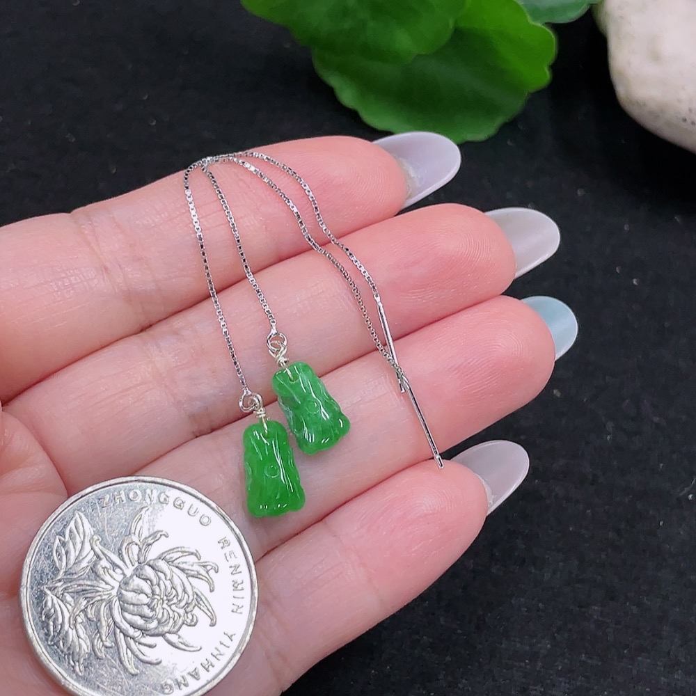 F33898719 A Pair of Jadeite Inlaid Earrings Total Weight Approx. 1.1g (Non-Gold Inlaid)