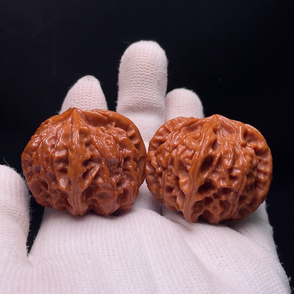 W34988725 Three-ridged Walnut, Total Weight Approx. 36.9g, Size About 39.7mm