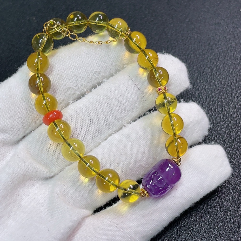 C33923145 Amber Beeswax Bracelet with Crystal + Red Agate, Non-Gold, Total Weight Approx. 8.89g, Size About 7.7mm