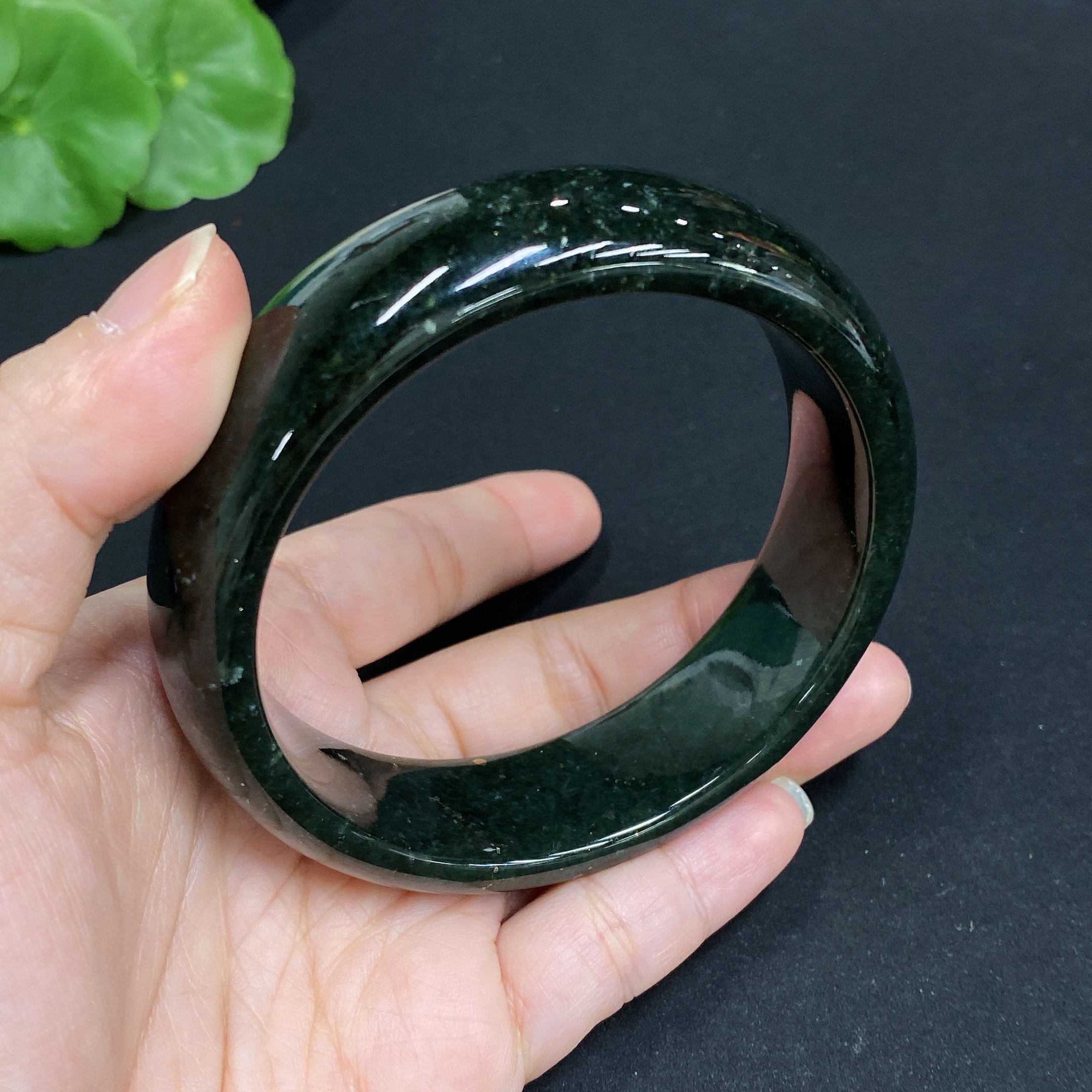 H34015045 Hetian Jade Round Bracelet Size 62.3 Total Weight Approx. 85.5g