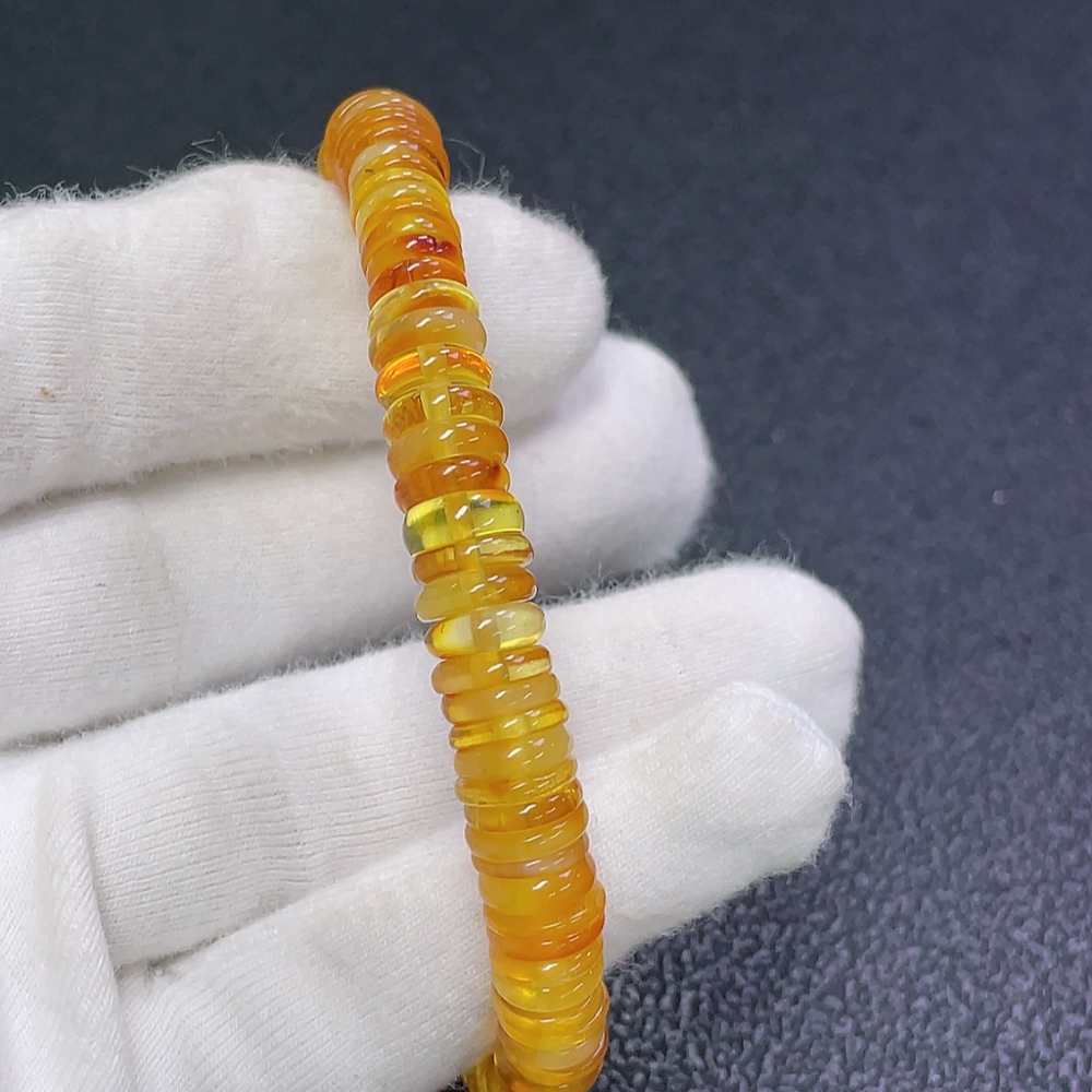 C30541822 Amber Beeswax Bracelet Total Weight Approx.7.86g Size About7.8mm