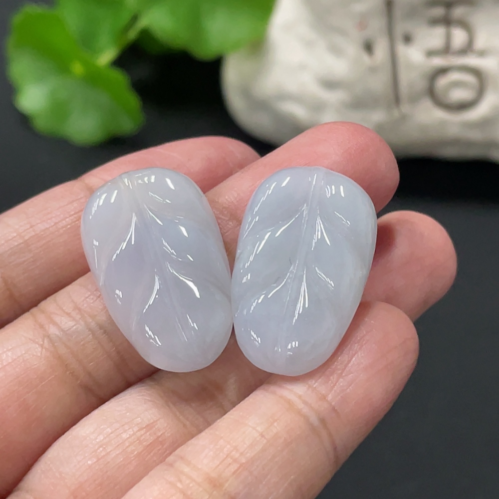 F34018058 Jadeite Pendant Sell as a Lot