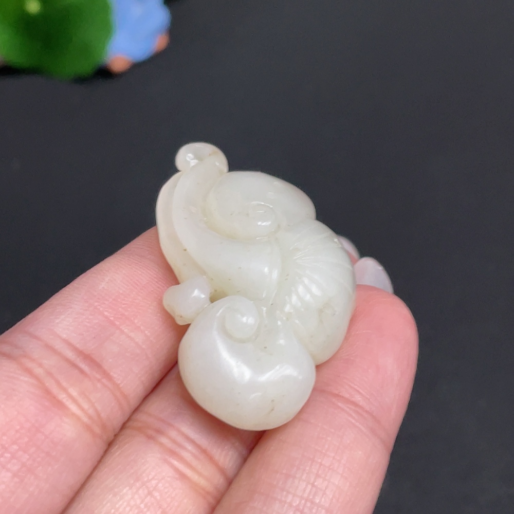 H27081770 Hetian Jade Pendant   Ruyi   Total Weight: Approx. 14.4g