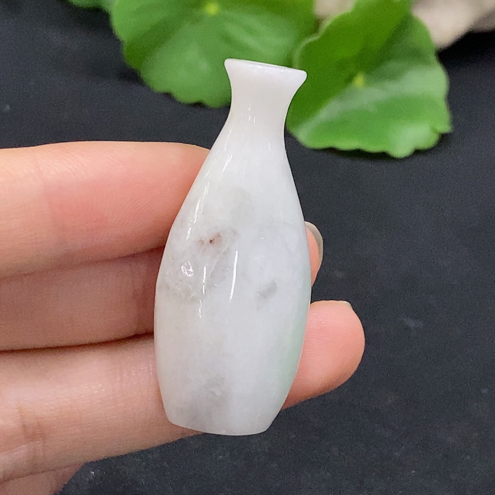 F32788094 Jadeite Pendant Vase Total Weight Approx. 18.82g