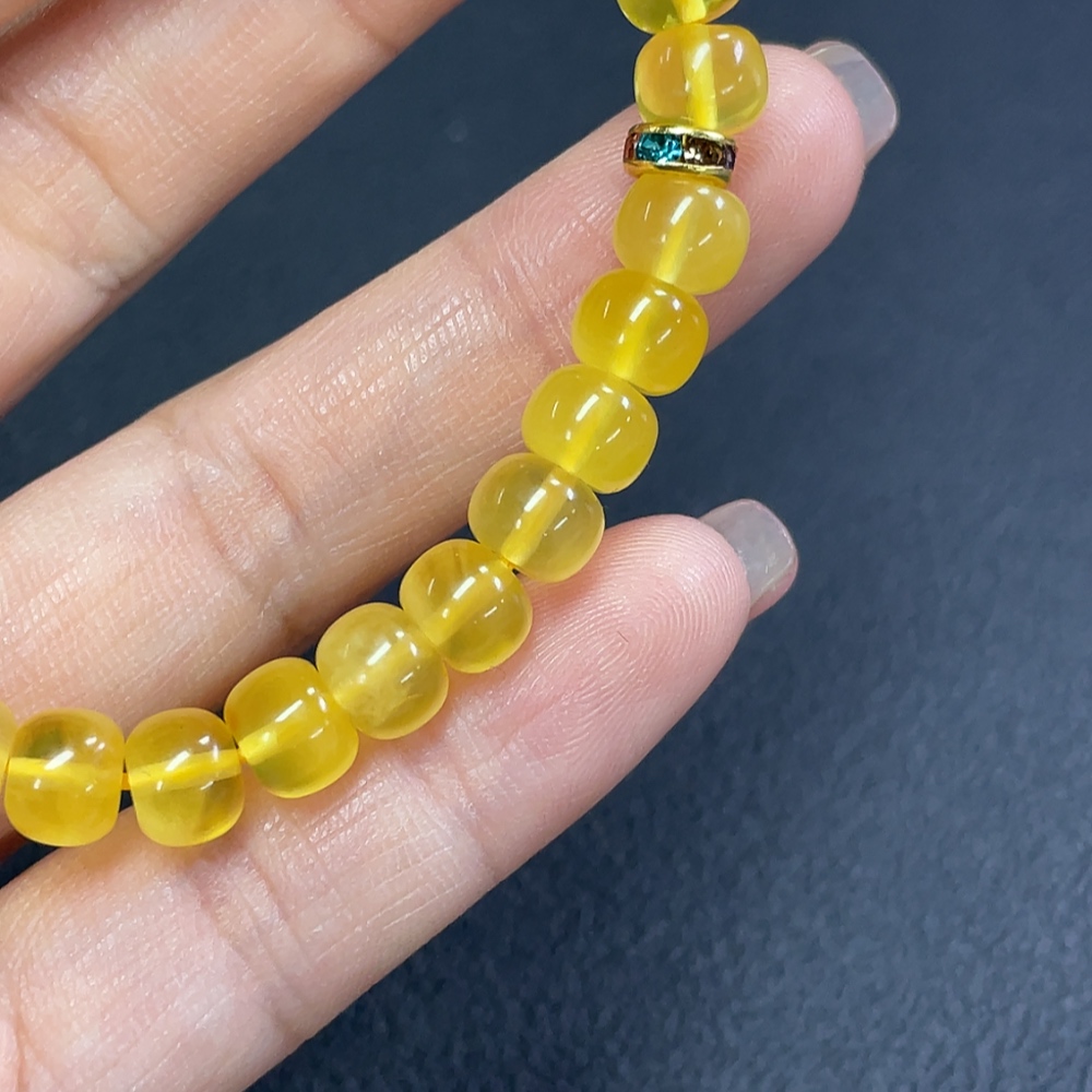 C27098492 Amber Beeswax Bracelet Total Weight Approx. 6.13g Size 6.9mm Non-Gold