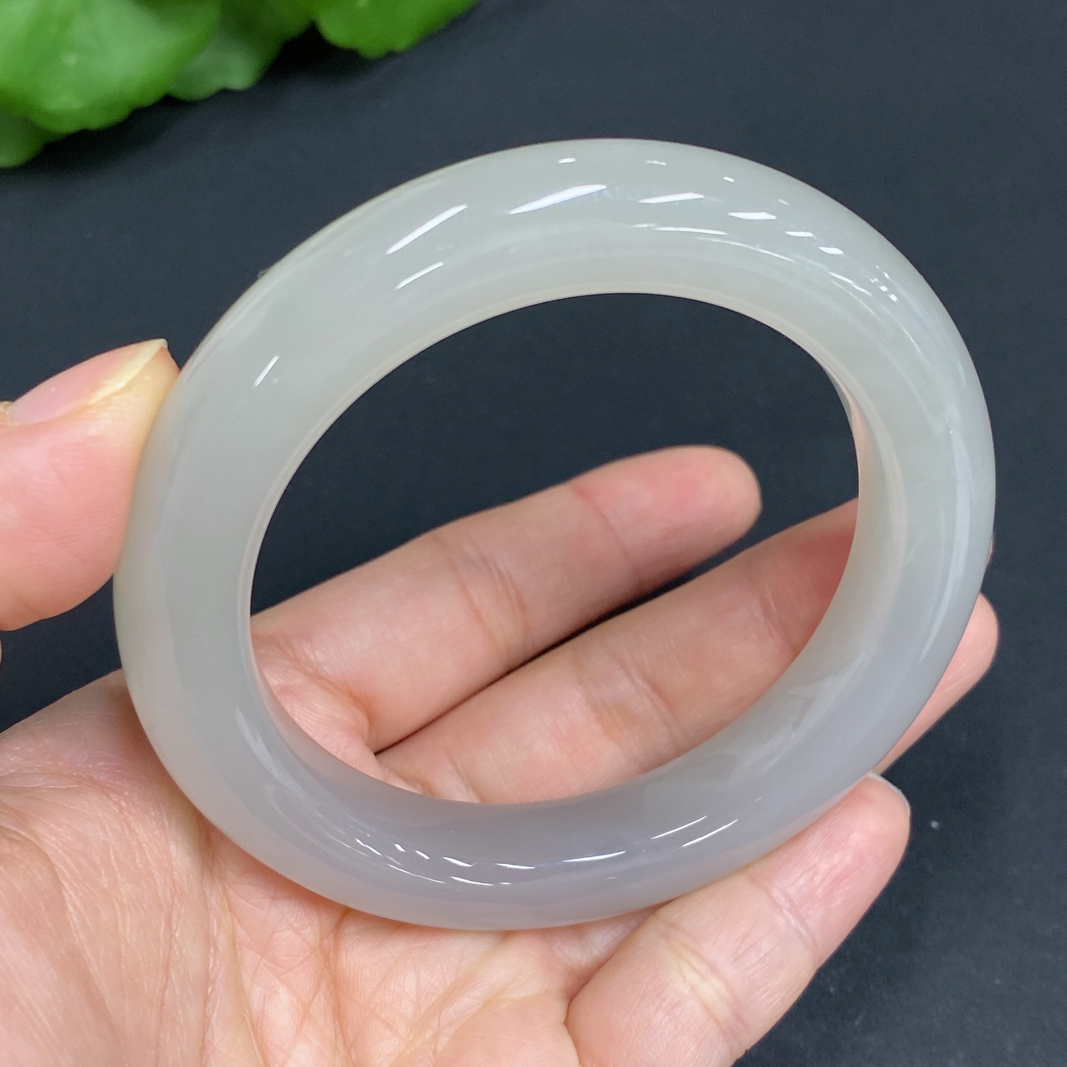 H29366651 Hetian Jade Round Bracelet, Size 54.7, Total Weight Approx. 62.8g