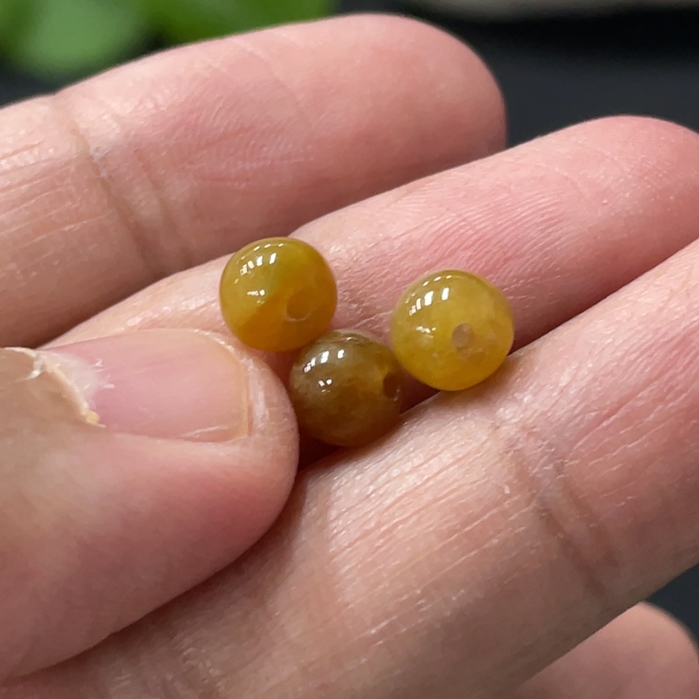 F31610734 Jadeite Beads Approx. 5.5mm Color Origin Undetermined