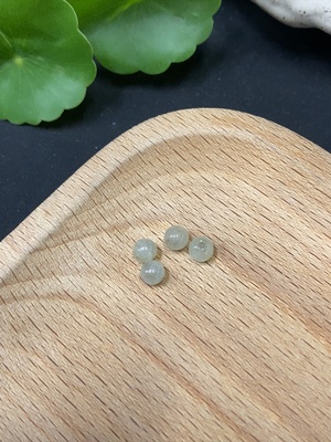 F27069164 Jadeite Cabochon Sell as a Lot