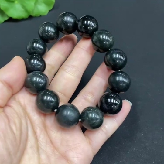 H32772129 Hetian Jade Bracelet Approx. 15.6mm Total Weight Approx. 82.5g