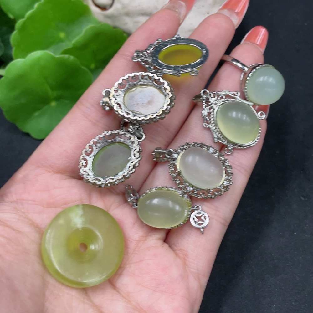 H35085024 Xiuyu (Serpentine Jade) Inset Adjustable Ring + Bracelet + Pendant Non-Gold Total Weight Approx. (Incl. Chain) 37.2g