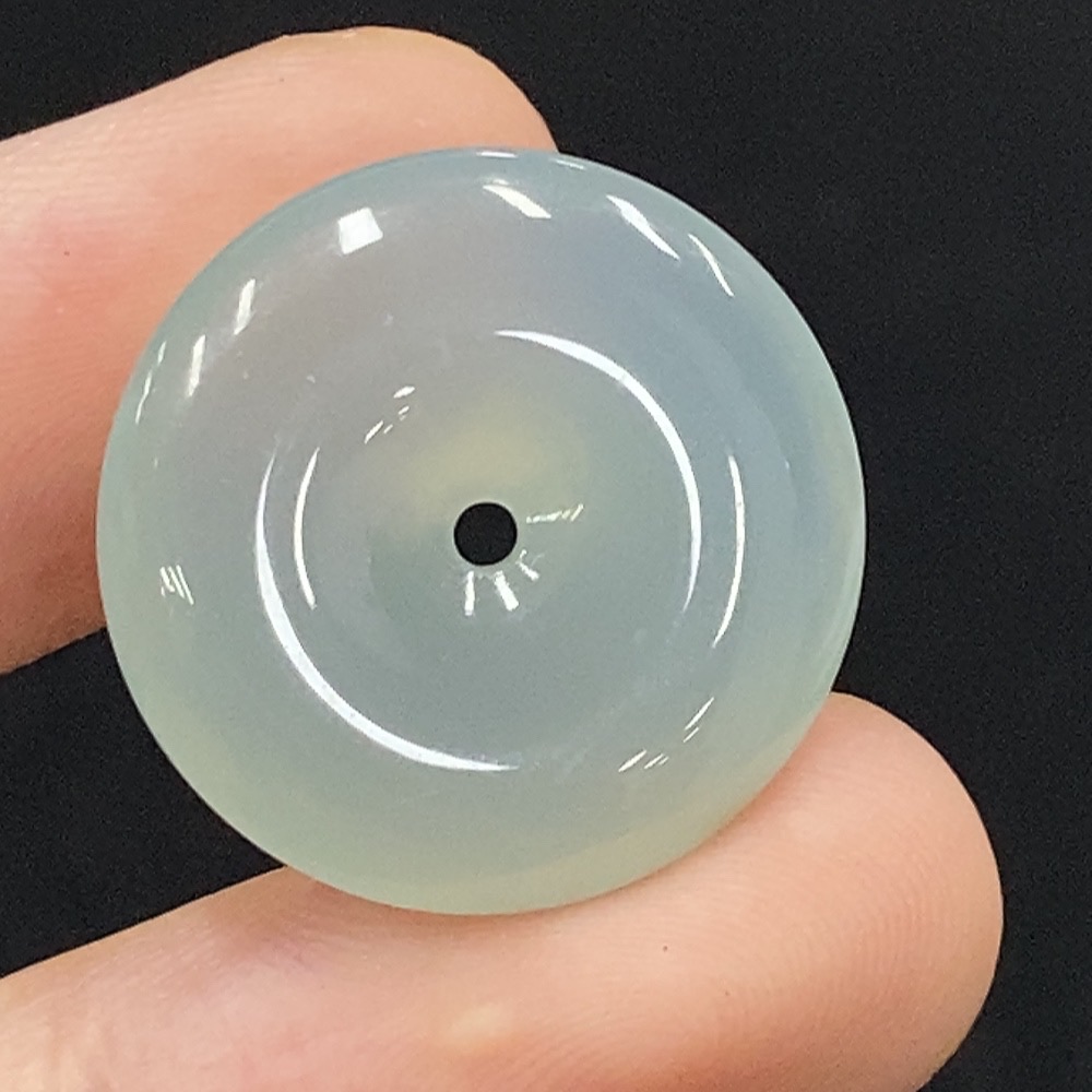 F34028151 Jadeite Safety Buckle Pendant, Total Weight Approx. 4g