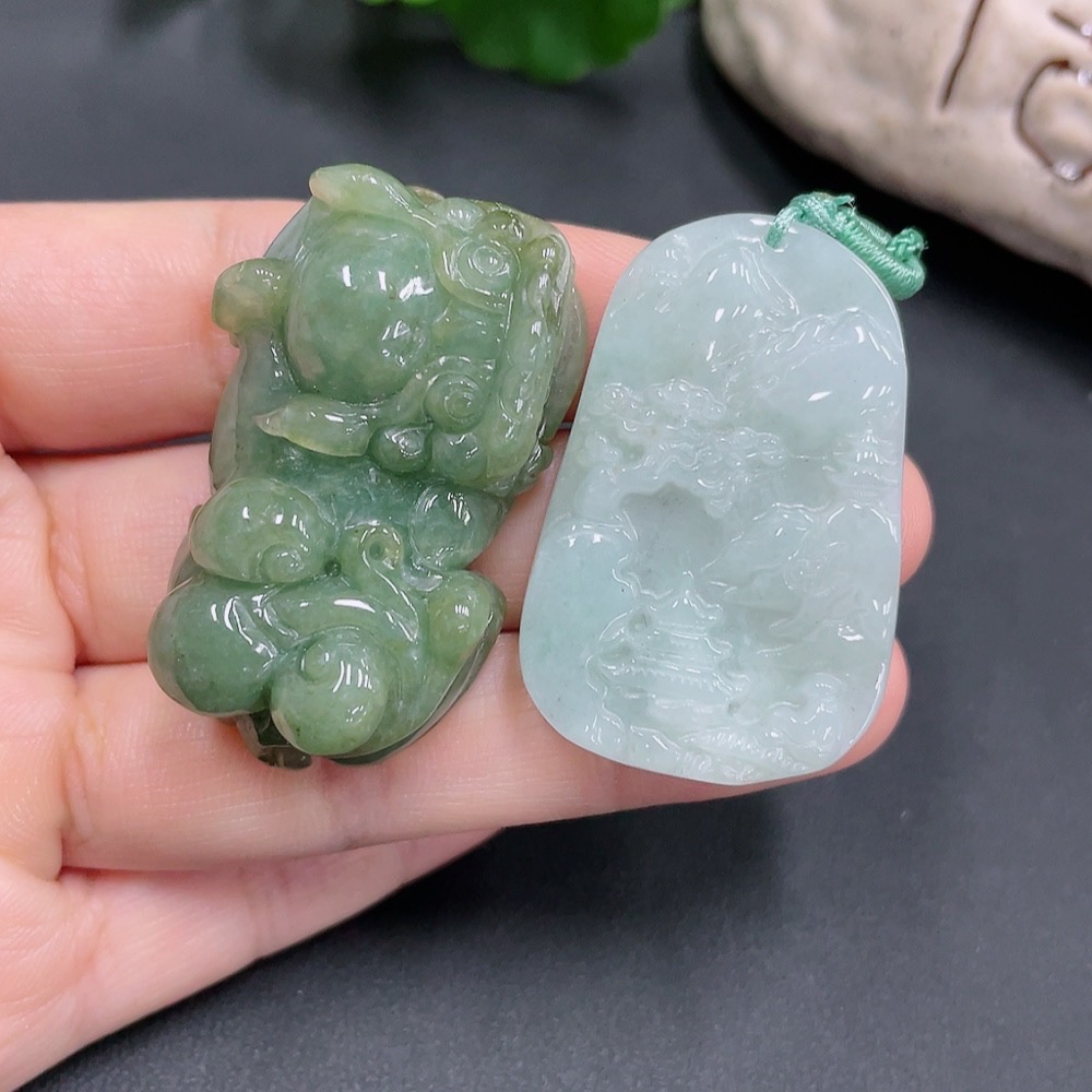 F20259290 Jadeite Pendant Wholesale Lot