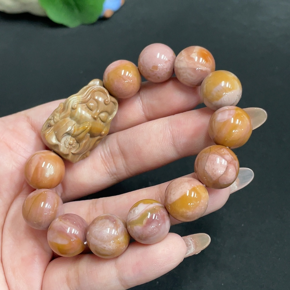 H32700101 Alashan Agate Bracelet, Approx. 13.8 mm Beads, Containing Other Mineral Components, Total Weight Approx. 58.4g