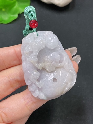 F35105378 Jadeite pendant with non-A grade beads, including rope, total weight approximately 43.14g