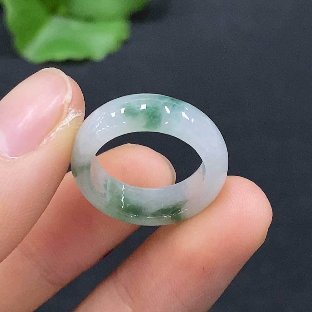 F30566391 Jadeite Ring Size 9 with Crack Total Weight Approx. 3.03g