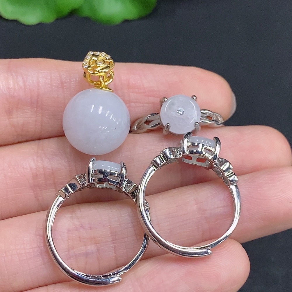 F33831220 Jadeite Inlaid Pieces Sell as a Lot Non-Gold Inlaid Adjustable Size