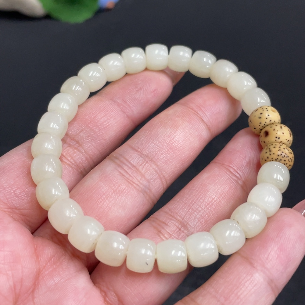 H34054057 Hetian Jade Bracelet Approx. 7.5mm Total Weight About 22.1g