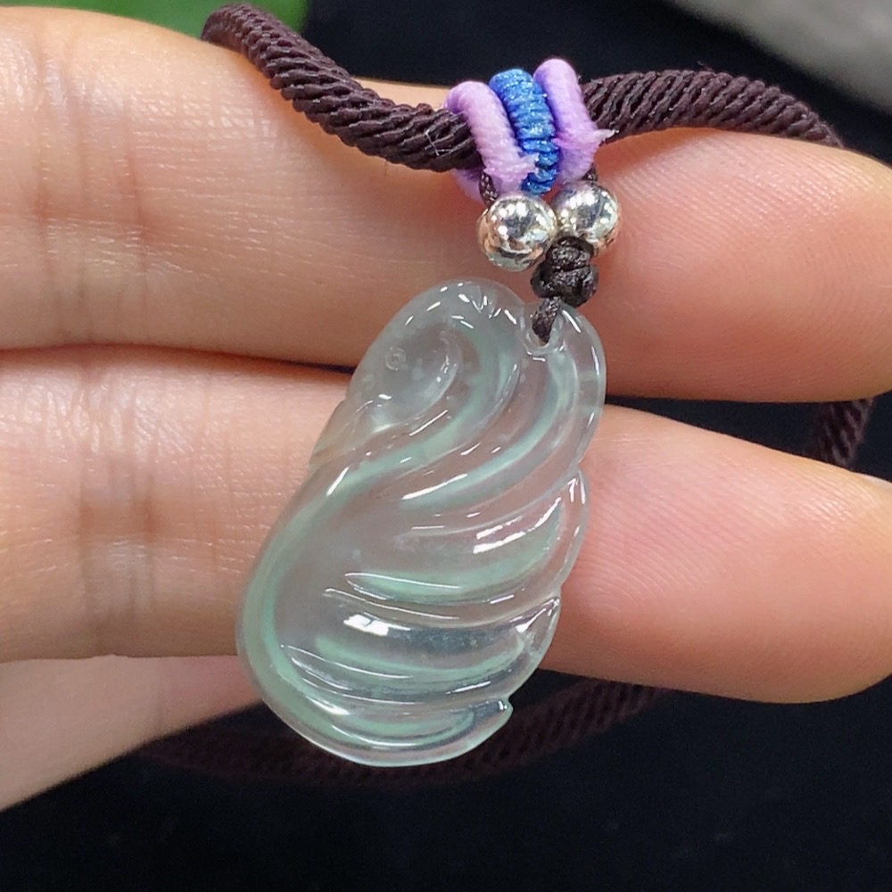 F30530628 Jadeite Swan Pendant Non-Gold Total Weight Approx. 4.17g