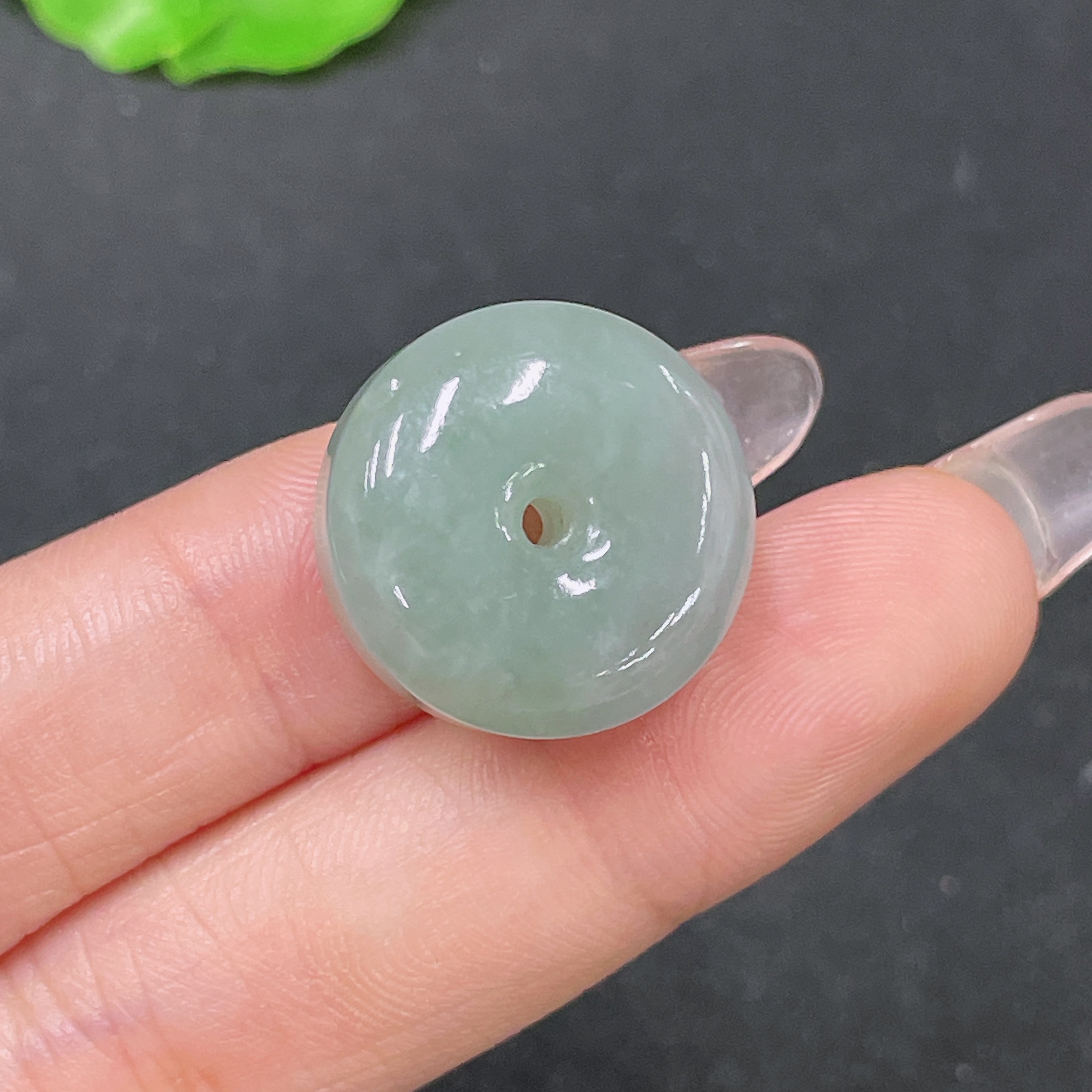 F34064130 Jadeite Pendant Total weight approx. 7.55g