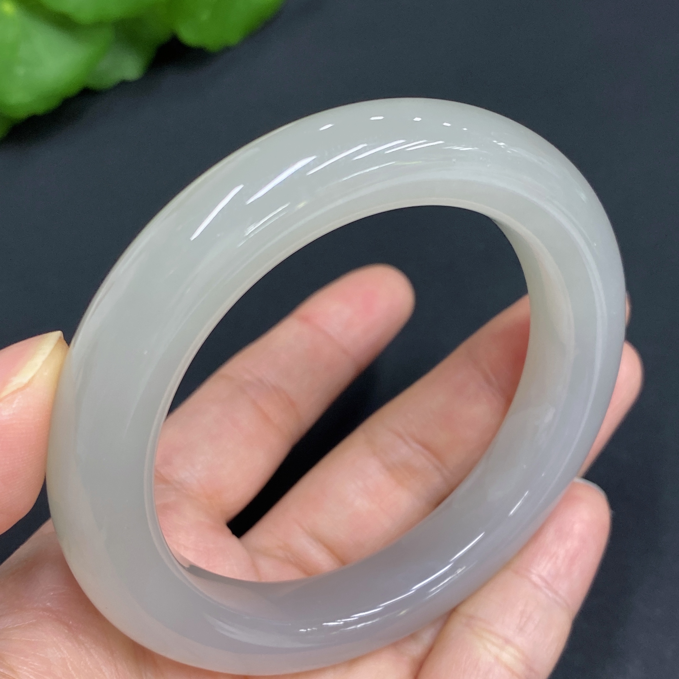 H29366651 Hetian Jade Round Bracelet, Size 54.7, Total Weight Approx. 62.8g