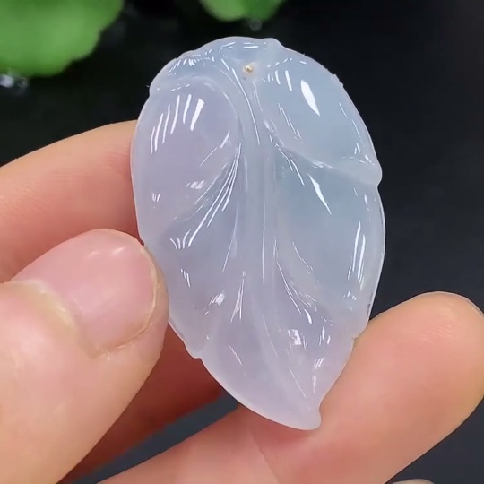 F25858388 Jadeite Leaf Pendant Total Weight Approximately 10.33g