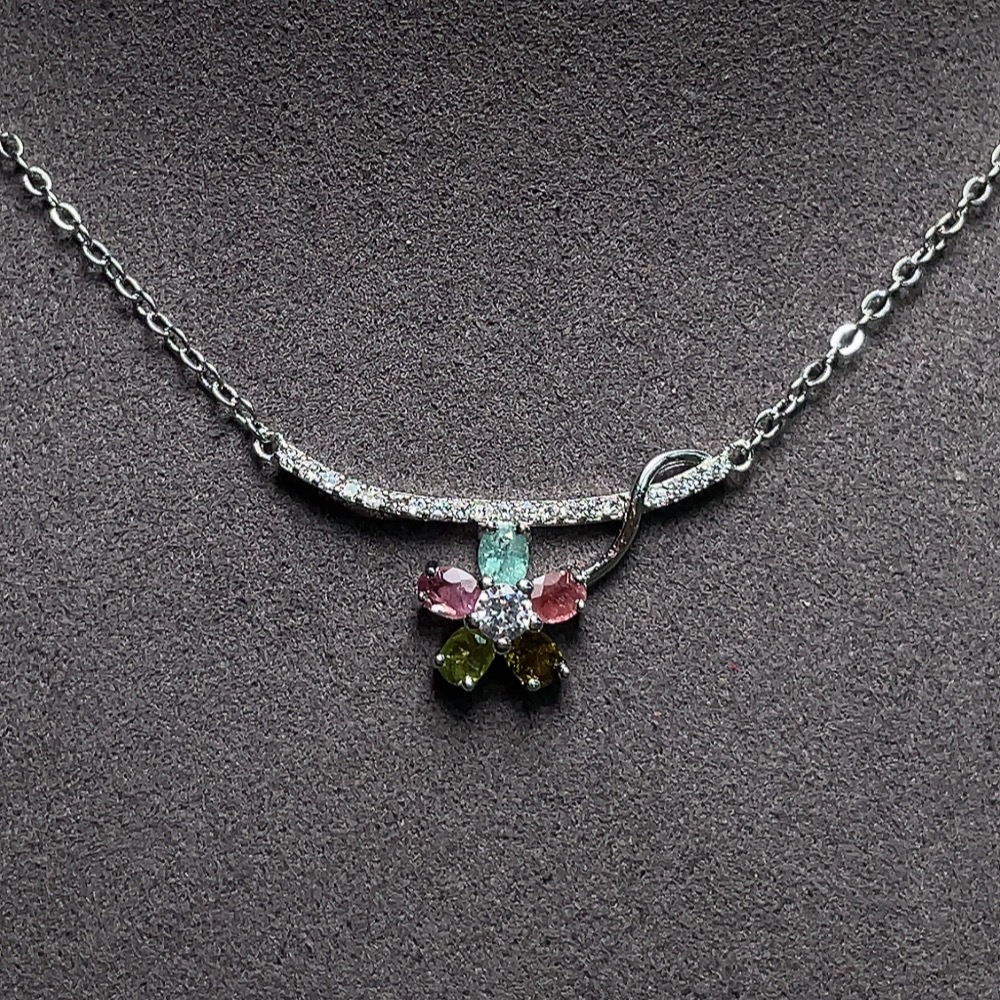 C34988358 Tourmaline Necklace Non-Gold Accent Stones May Be Non-Natural Total Weight Approx. 2.7g